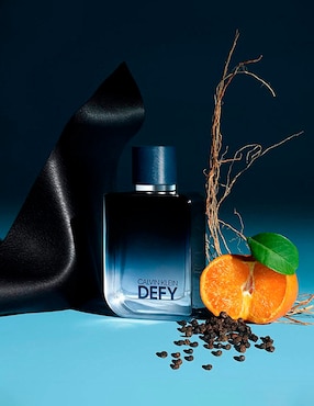 Eau de parfum Calvin Klein Defy para hombre